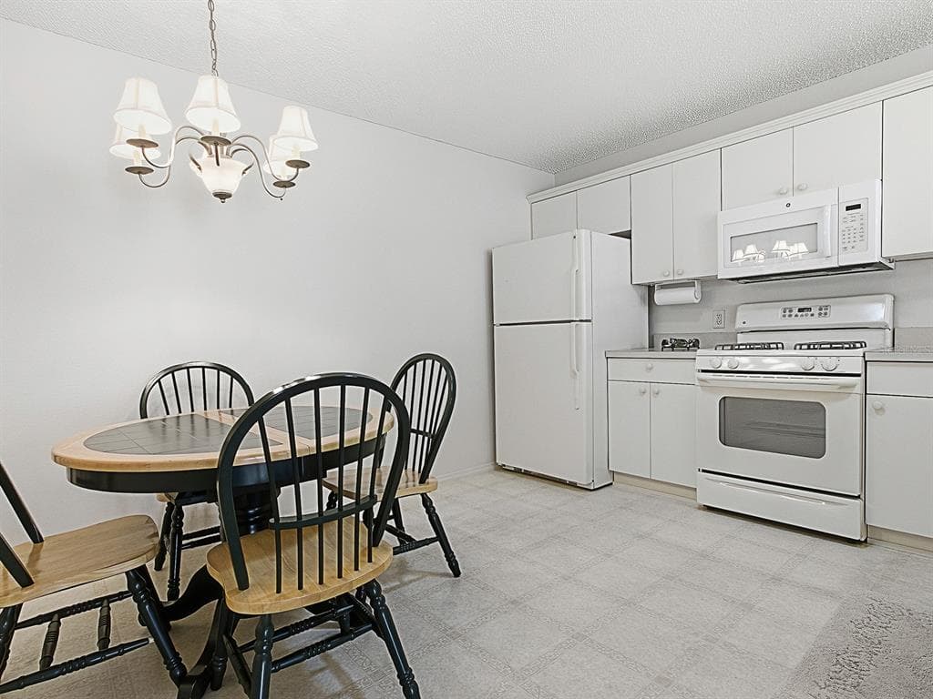 2331 RILEY ROAD - Interior/Exterior Photo 5 - THE VILLAGES, FL