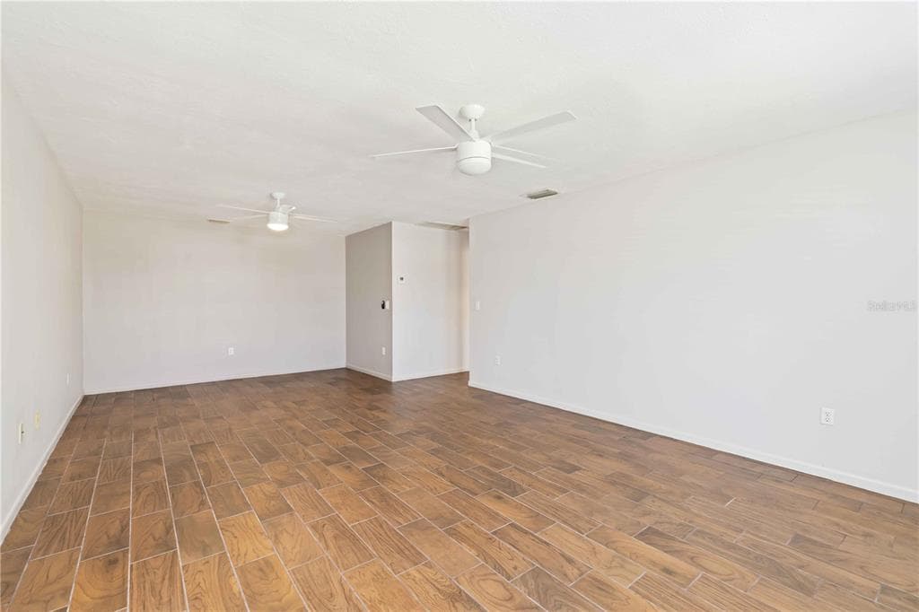 4202 CENTER POINTE LANE UNIT 30 - Interior/Exterior Photo 5 - SARASOTA, FL