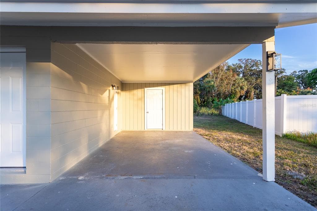 5101 ELDORADO DRIVE - Interior/Exterior Photo 4 - TAMPA, FL