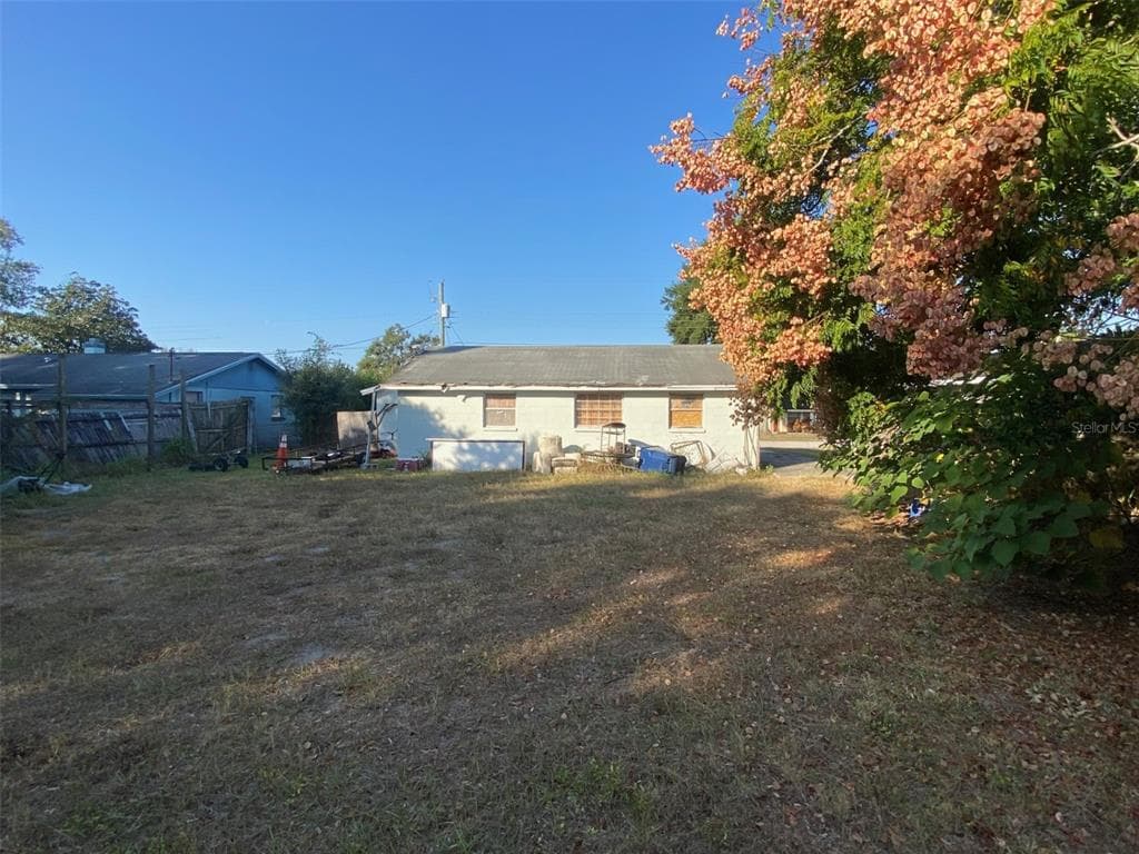 4605 JOHN BELL JR DRIVE - Interior/Exterior Photo 2 - TAMPA, FL