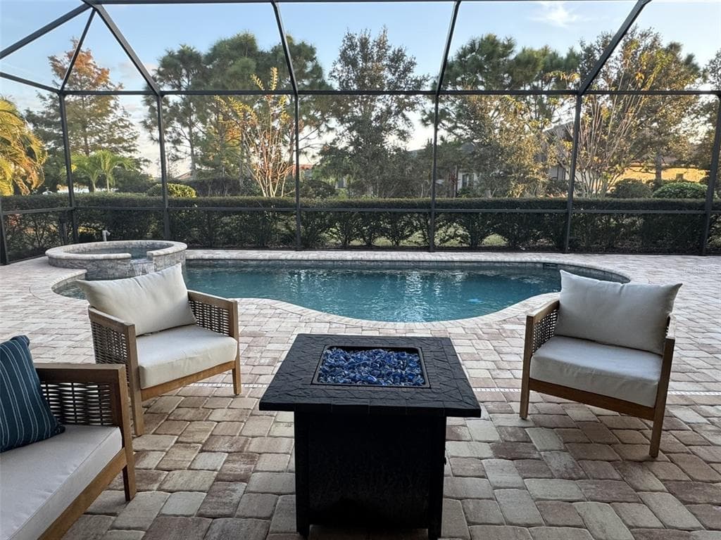 7143 WHITTLEBURY TRAIL - Interior/Exterior Photo 2 - BRADENTON, FL