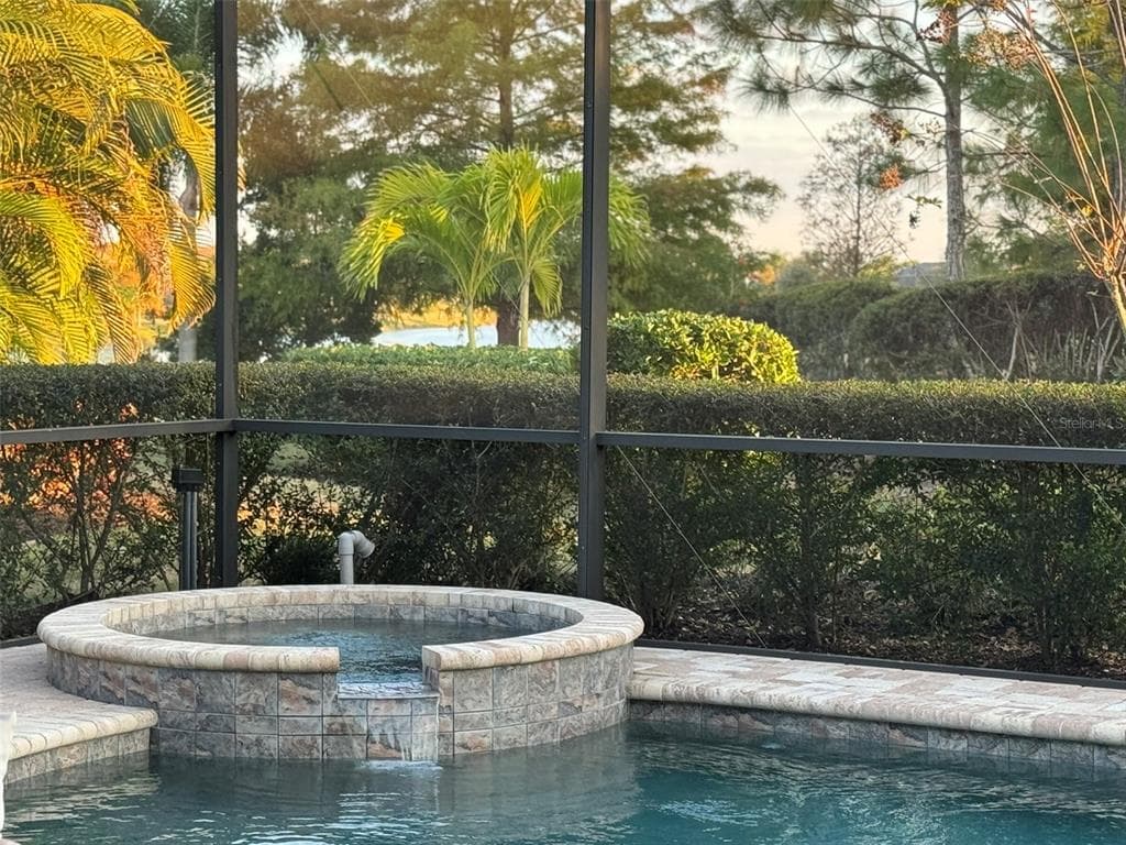 7143 WHITTLEBURY TRAIL - Interior/Exterior Photo 3 - BRADENTON, FL