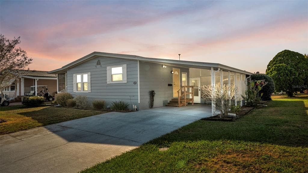 5079 LODGEWOOD DRIVE - 2bd/2ba - $189,000 - LAKELAND, FL