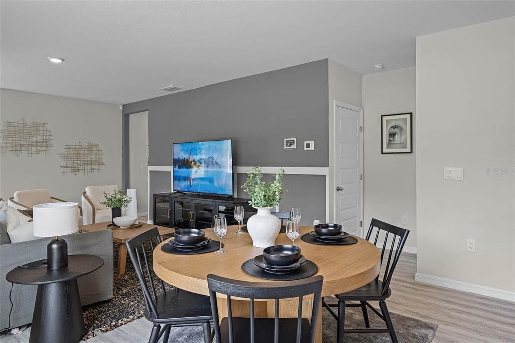 3356 PINE LILY AVENUE - Interior/Exterior Photo 5 - POINCIANA, FL