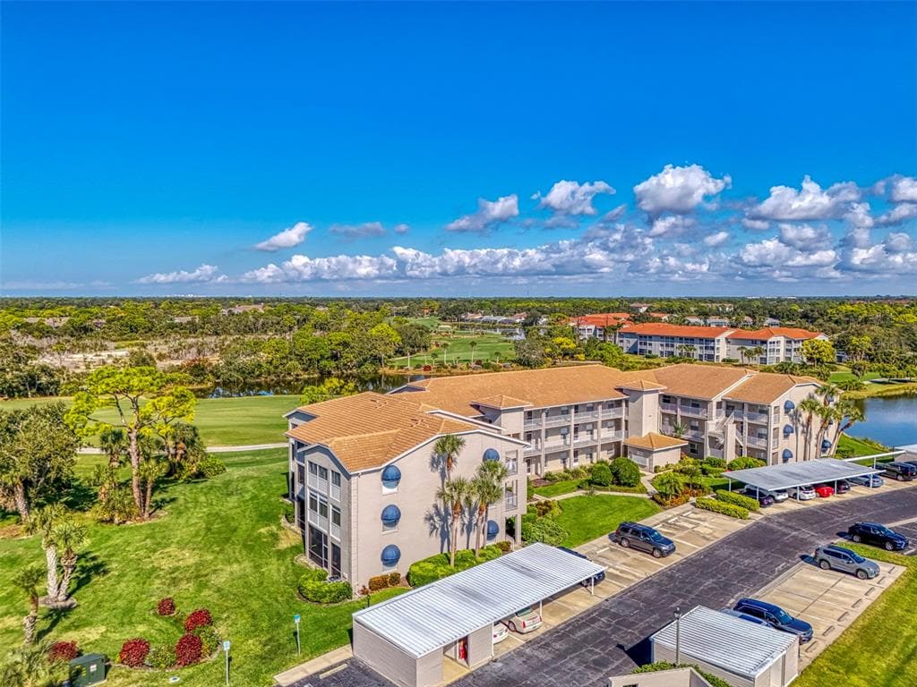 9610 CLUB SOUTH UNIT 4203 - Interior/Exterior Photo 5 - SARASOTA, FL