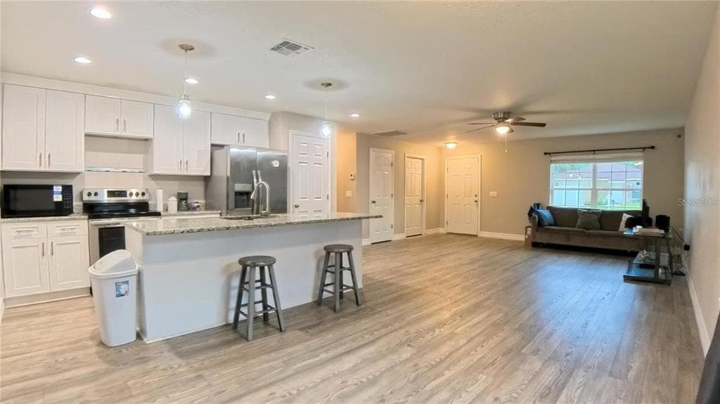 2728 WILLISTON DRIVE - Interior/Exterior Photo 5 - LAKELAND, FL