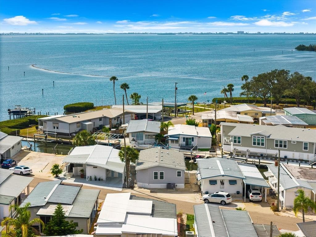 5922 E BAYOU LANE - Interior/Exterior Photo 3 - BRADENTON, FL