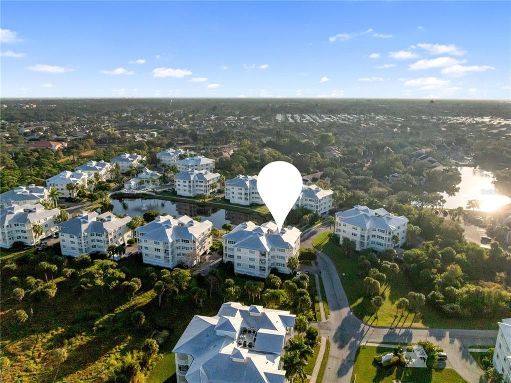 7840 34TH AVENUE W UNIT 103 - Interior/Exterior Photo 2 - BRADENTON, FL