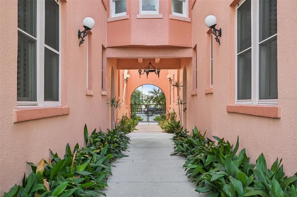 1221 N PALM AVENUE UNIT 207 - Interior/Exterior Photo 2 - SARASOTA, FL