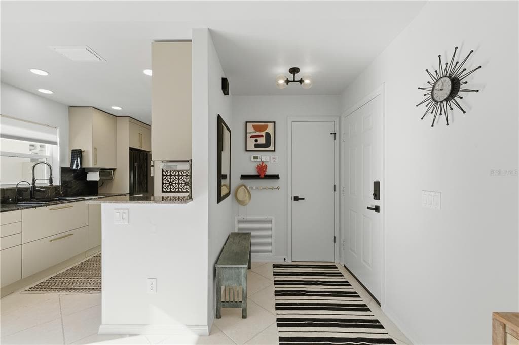 627 DELGADO AVENUE - Interior/Exterior Photo 5 - THE VILLAGES, FL