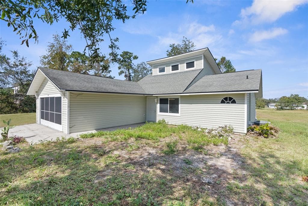 10221 ELGIN BOULEVARD - SPRING HILL, FL - 3bd/2ba - $175,000