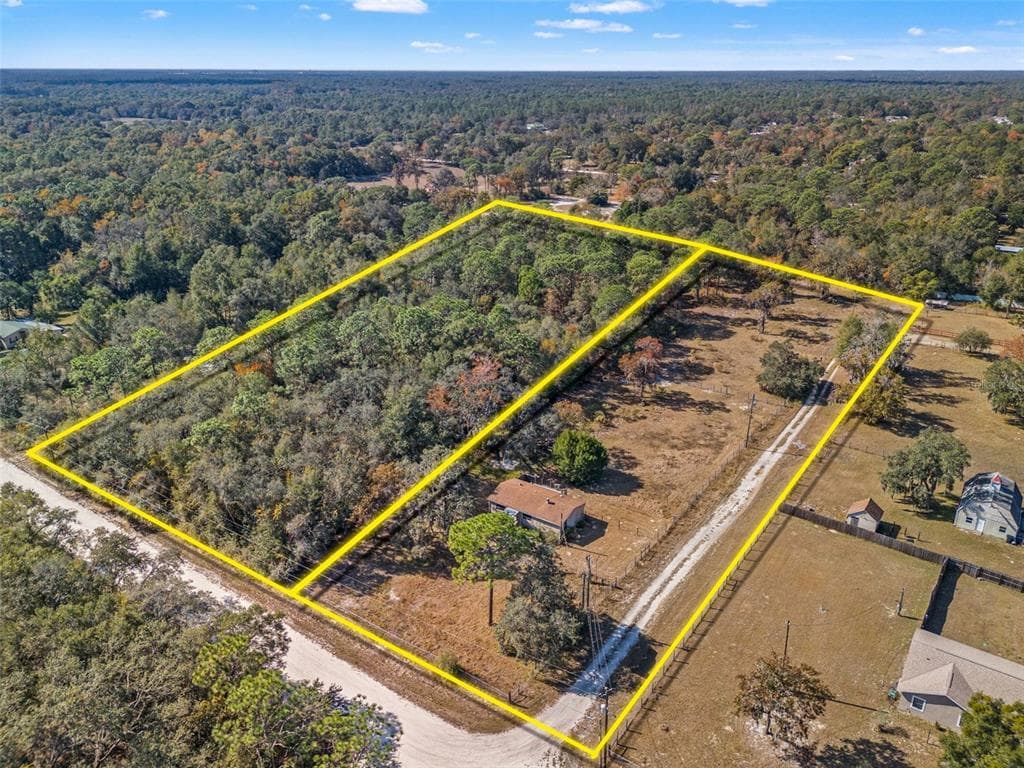 18409 RIGSBY ROAD - SPRING HILL, FL - 3bd/2ba - $135,000