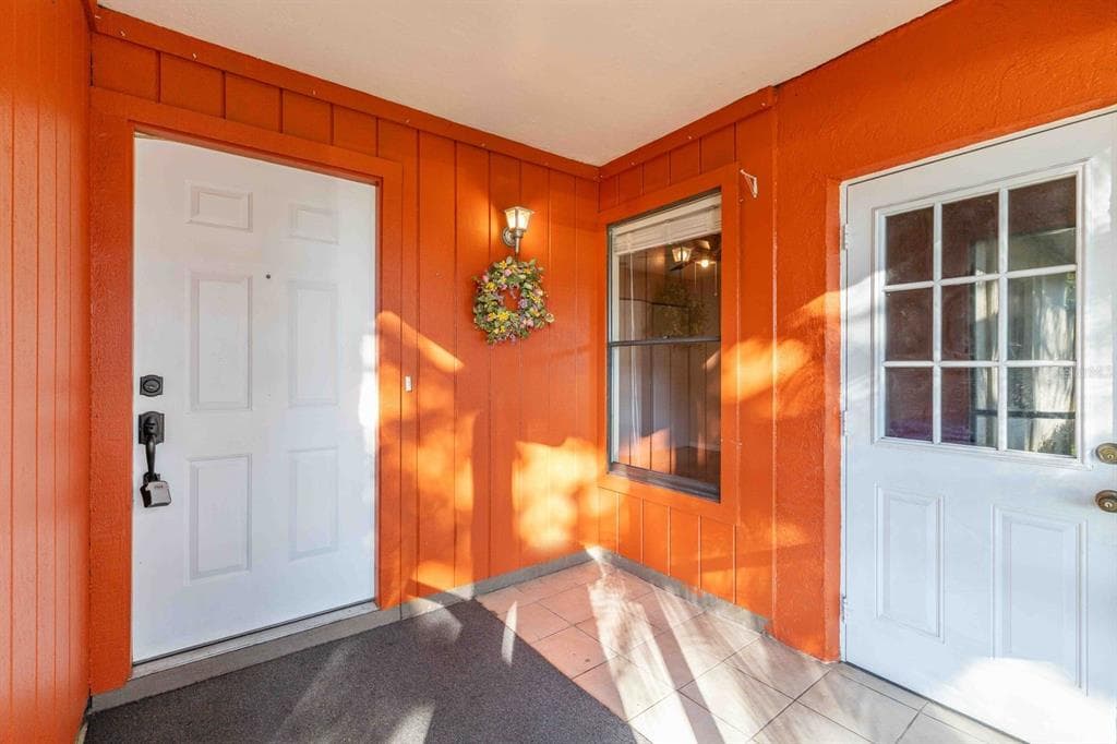 121 OAK HILL DRIVE UNIT 1 - Interior/Exterior Photo 5 - SARASOTA, FL