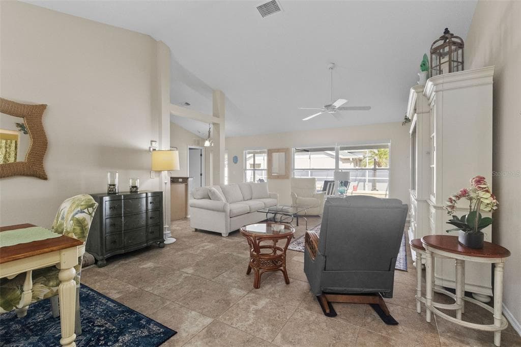 11021 4TH AVENUE E - Interior/Exterior Photo 3 - BRADENTON, FL