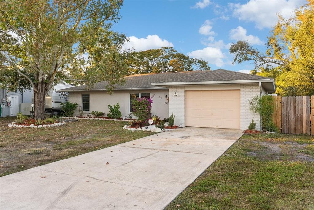 3104 35TH AVENUE W - Interior/Exterior Photo 2 - BRADENTON, FL