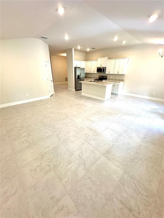 4635 NE 32ND PLACE - Interior/Exterior Photo 4 - OCALA, FL