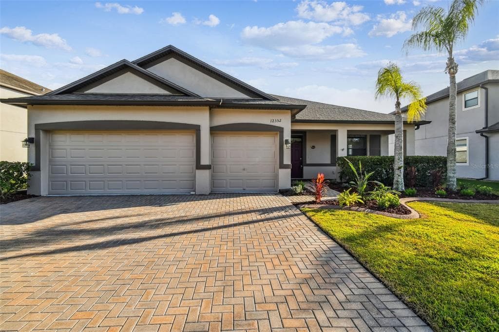 12352 CRESTRIDGE LOOP - NEW PORT RICHEY, FL - 4bd/3ba - $574,900