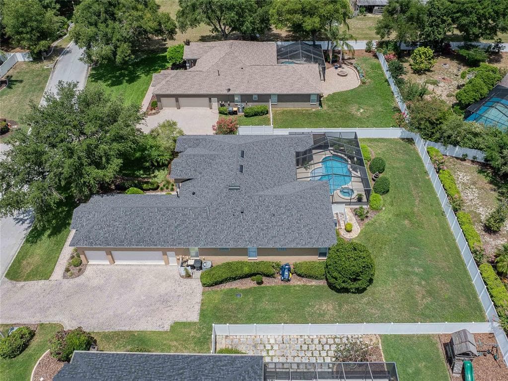 2026 INDIAN SKY CIRCLE - Interior/Exterior Photo 3 - LAKELAND, FL