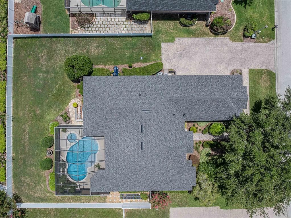 2026 INDIAN SKY CIRCLE - Interior/Exterior Photo 5 - LAKELAND, FL