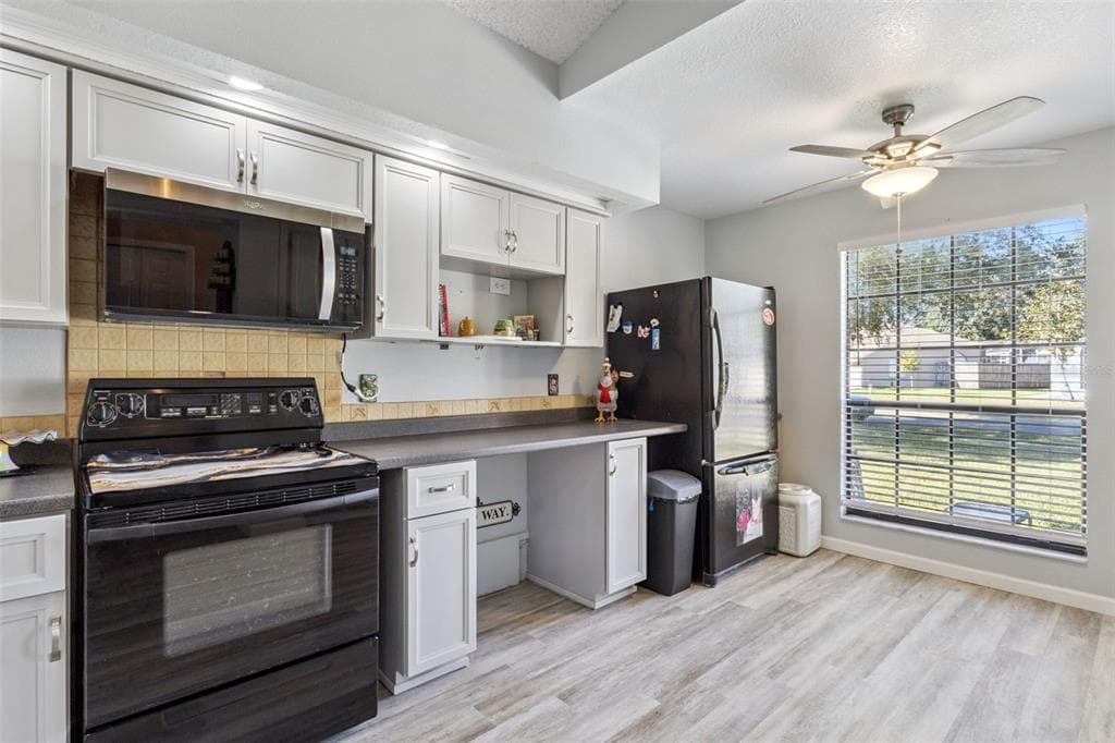 5526 DEEPDALE DRIVE - Interior/Exterior Photo 5 - ORLANDO, FL