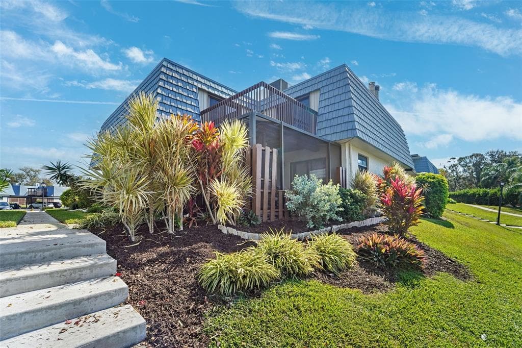 9386 TRADEWINDS AVENUE - Interior/Exterior Photo 2 - SEMINOLE, FL