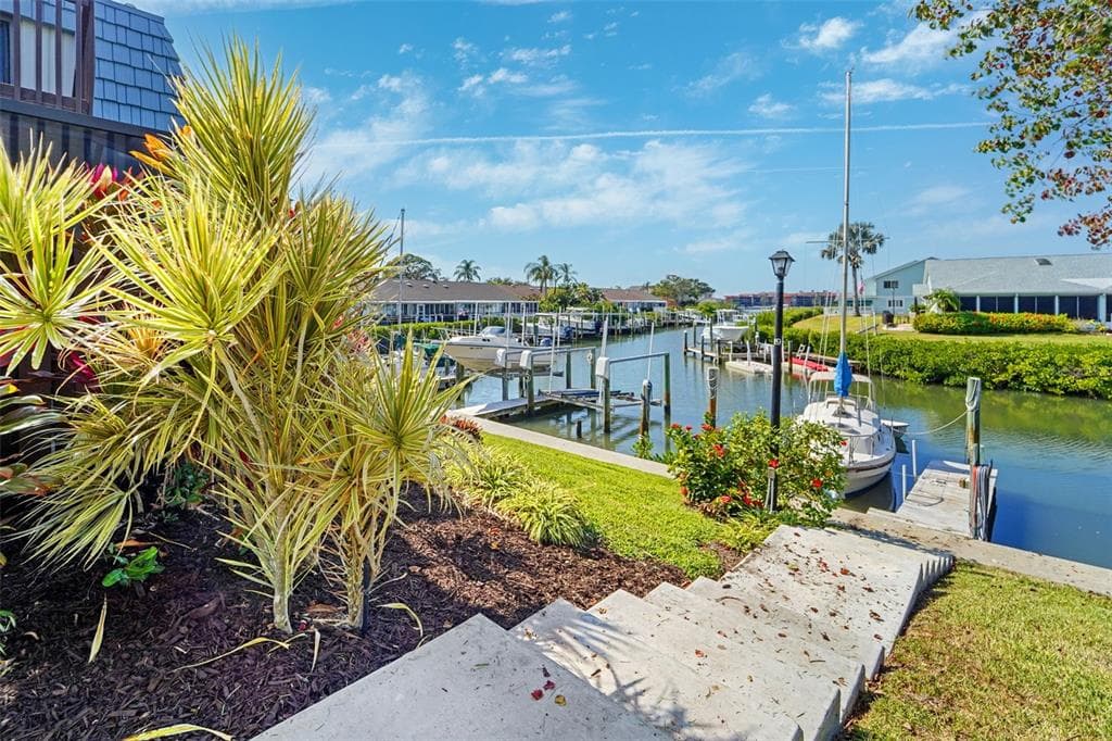 9386 TRADEWINDS AVENUE - Interior/Exterior Photo 4 - SEMINOLE, FL