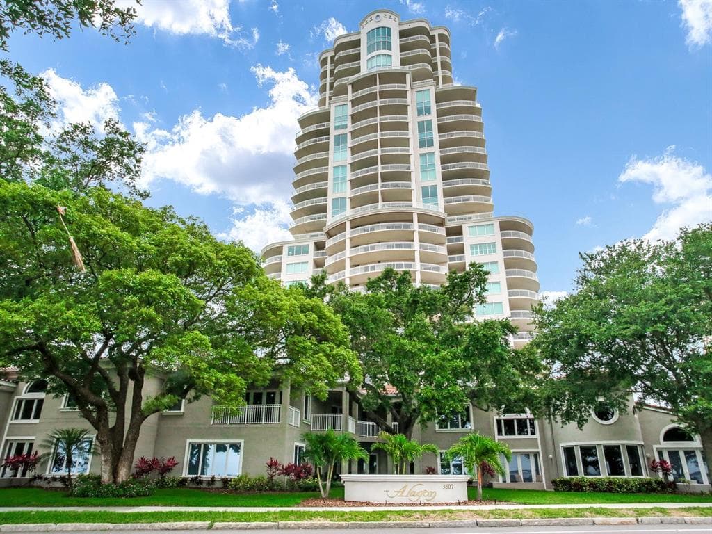 3507 BAYSHORE BOULEVARD UNIT 1202