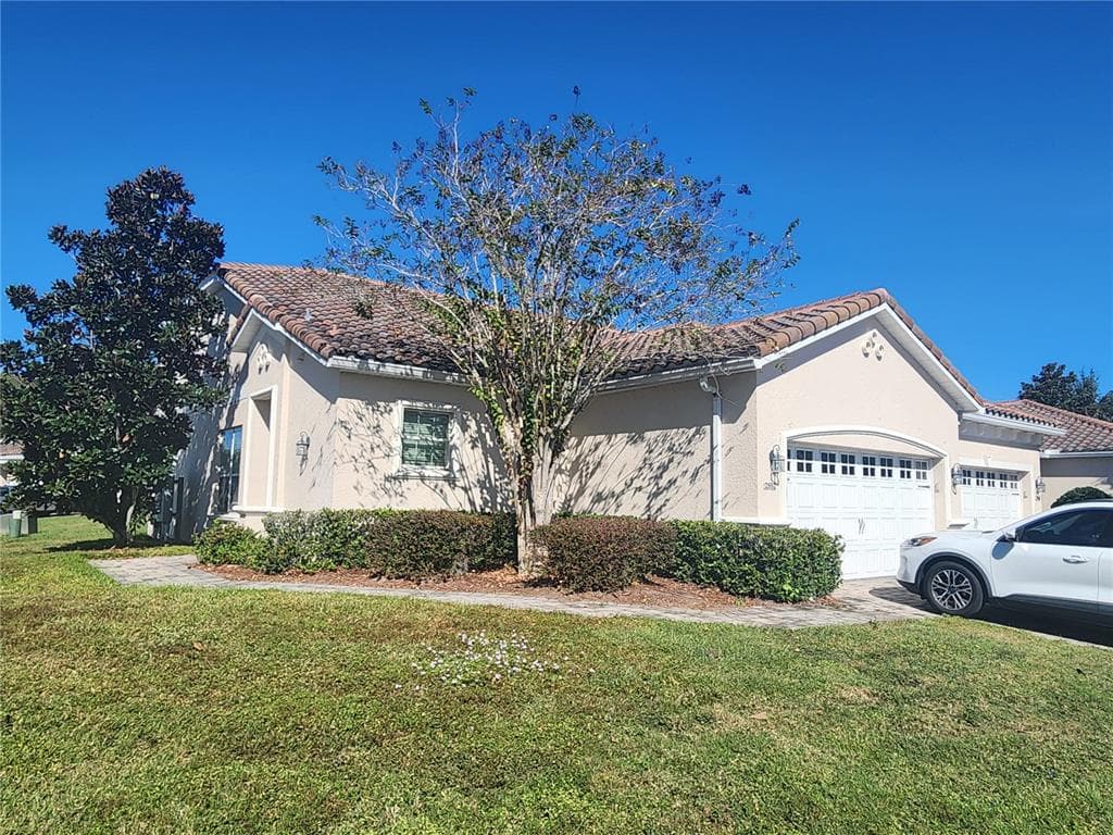 2852 EASTHAM LANE - Interior/Exterior Photo 2 - KISSIMMEE, FL