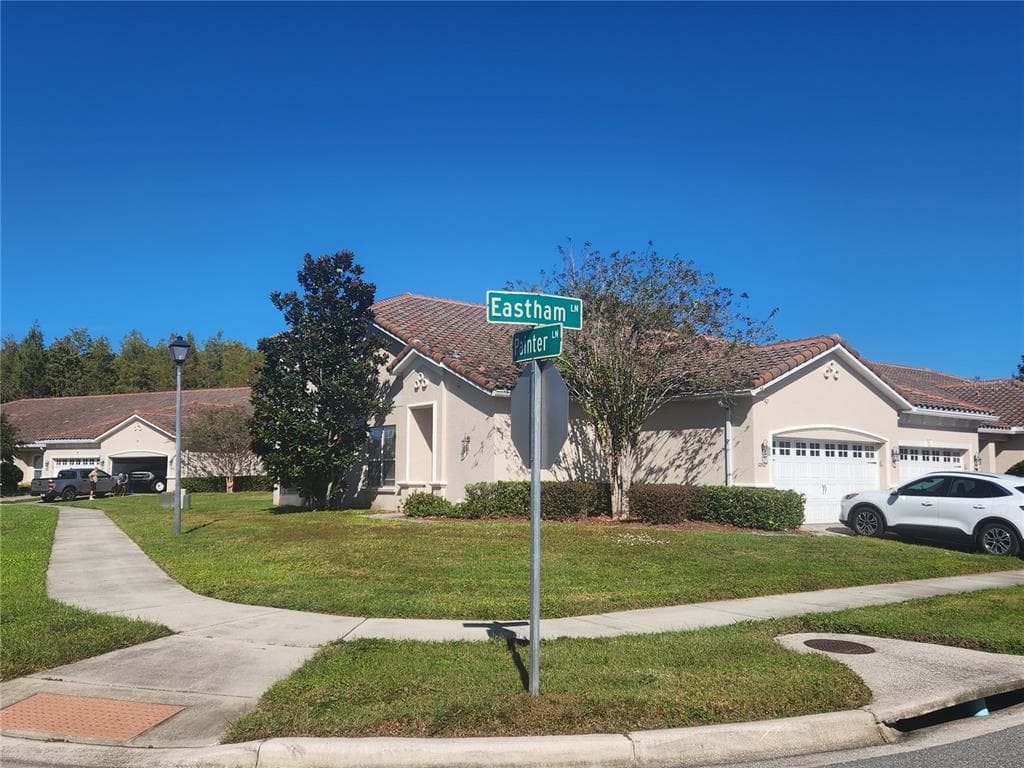 2852 EASTHAM LANE - Interior/Exterior Photo 4 - KISSIMMEE, FL