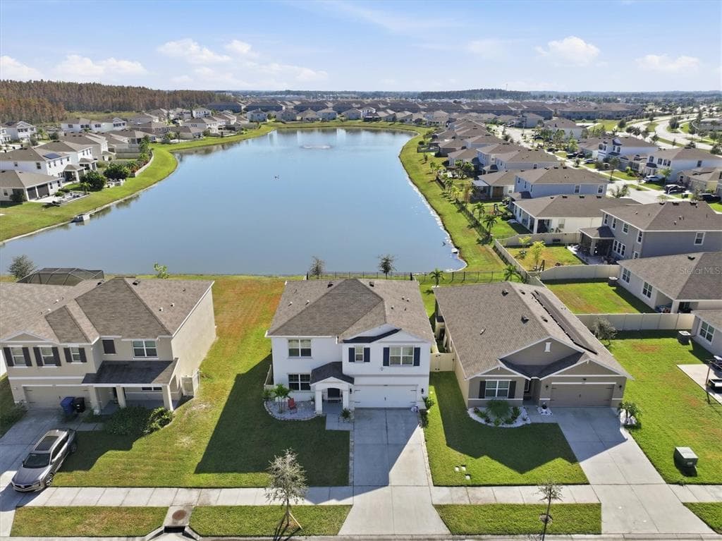 8484 BOWER BASS CIRCLE - Interior/Exterior Photo 2 - WESLEY CHAPEL, FL
