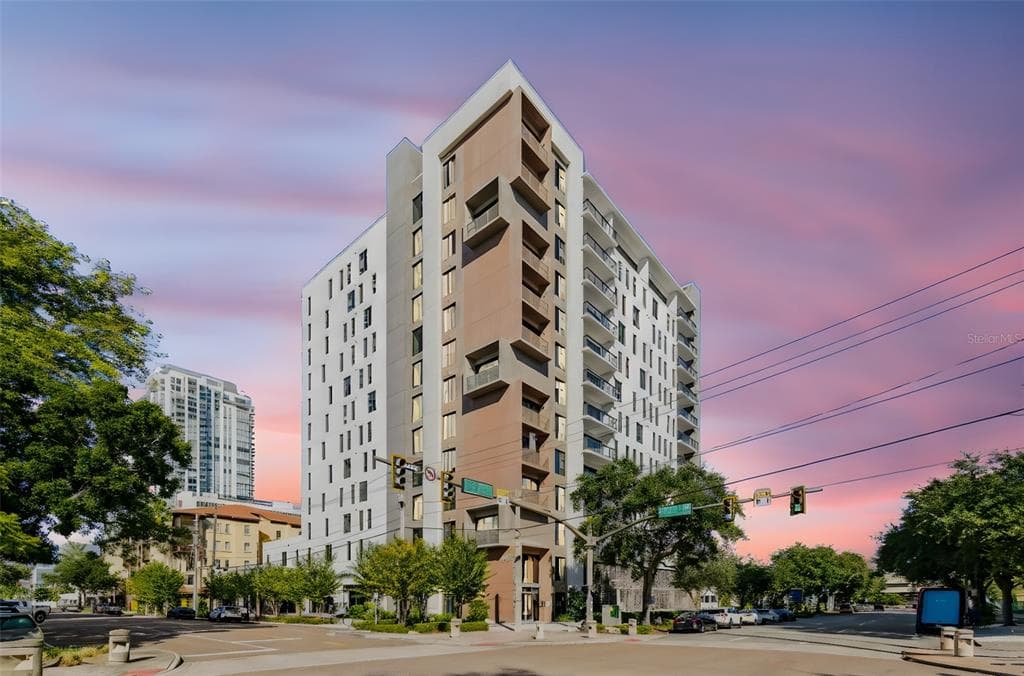199 DALI BOULEVARD UNIT 1001