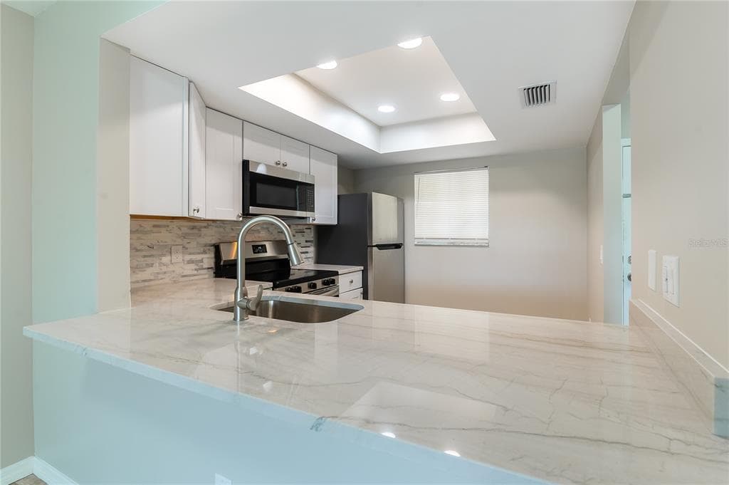 3602 BENEVA ROAD UNIT 405 - Interior/Exterior Photo 5 - SARASOTA, FL