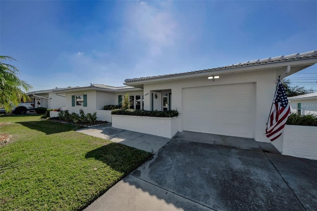 14052 89TH AVENUE - Interior/Exterior Photo 4 - SEMINOLE, FL