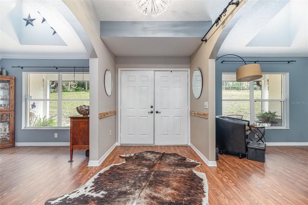 6160 ALLEN STREET - Interior/Exterior Photo 4 - MOUNT DORA, FL