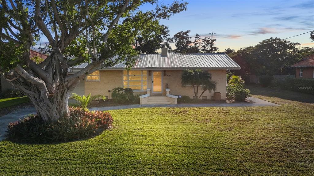 420 PENSACOLA ROAD - Interior/Exterior Photo 2 - VENICE, FL