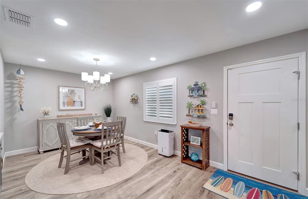 3546 AUBURN COURT UNIT 240 - Interior/Exterior Photo 4 - SARASOTA, FL