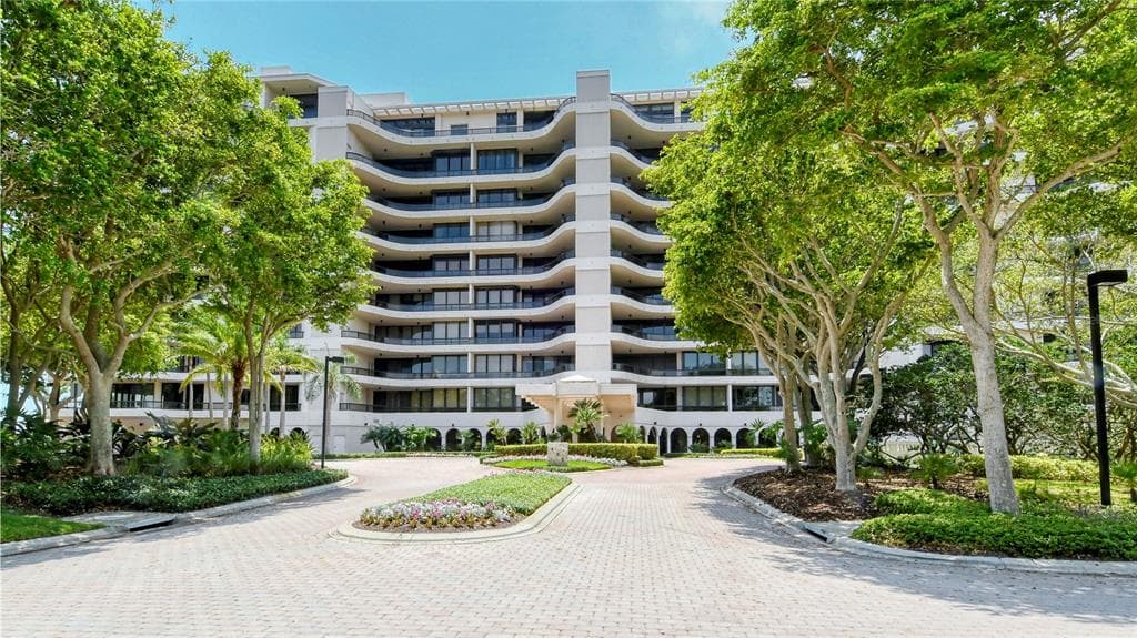 435 L AMBIANCE DRIVE UNIT J704 - Interior/Exterior Photo 3 - LONGBOAT KEY, FL