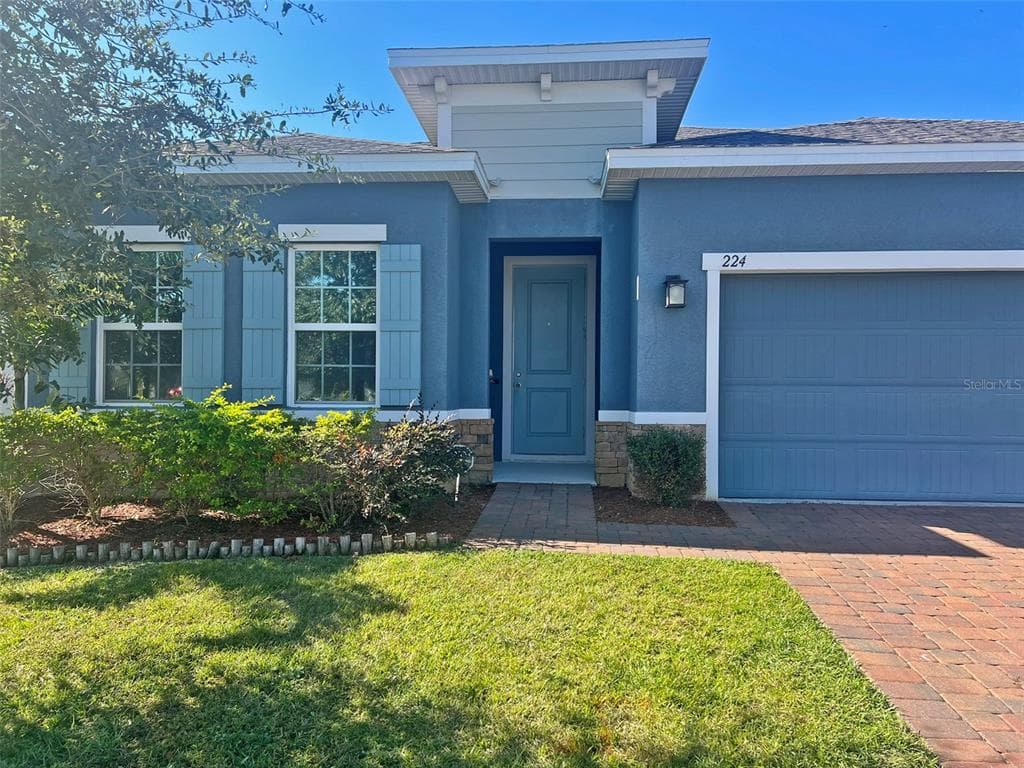 224 AUGUST FERN LOOP - Interior/Exterior Photo 3 - MOUNT DORA, FL