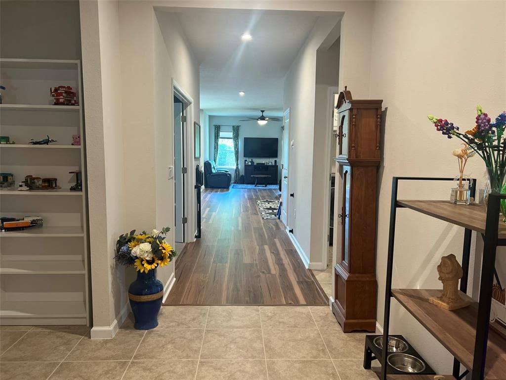 224 AUGUST FERN LOOP - Interior/Exterior Photo 4 - MOUNT DORA, FL