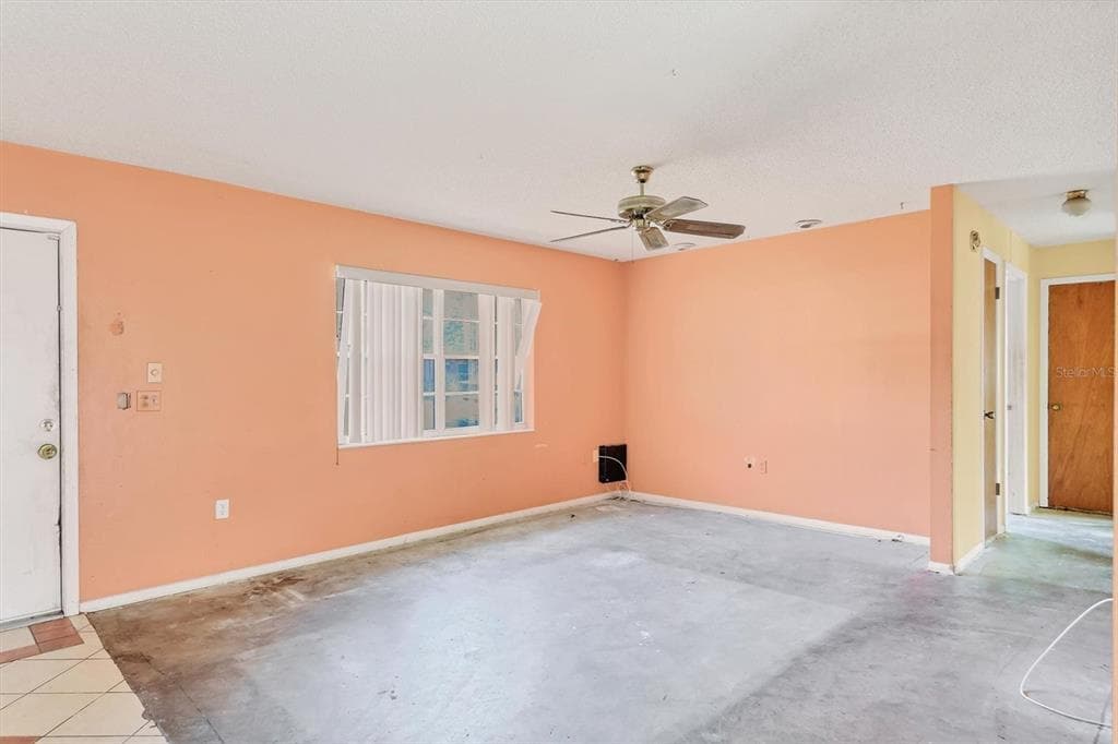 3805 11TH AVENUE W - Interior/Exterior Photo 4 - BRADENTON, FL