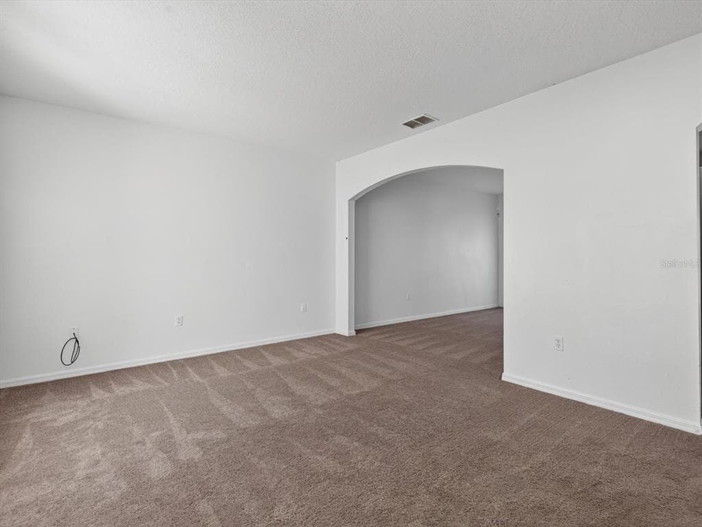 556 VICEROY COURT - Interior/Exterior Photo 5 - KISSIMMEE, FL