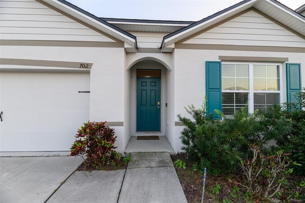 702 PEYTON BROOKE WAY - Interior/Exterior Photo 5 - WINTER HAVEN, FL