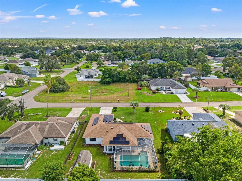 3077 ARDENWOOD DRIVE - Interior/Exterior Photo 2 - SPRING HILL, FL