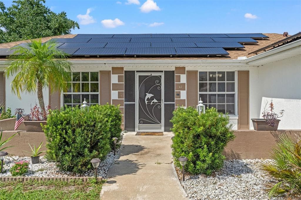 3077 ARDENWOOD DRIVE - Interior/Exterior Photo 4 - SPRING HILL, FL