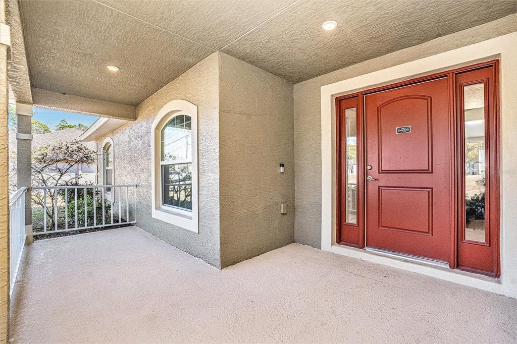 4318 LANDOVER BOULEVARD - Interior/Exterior Photo 4 - SPRING HILL, FL