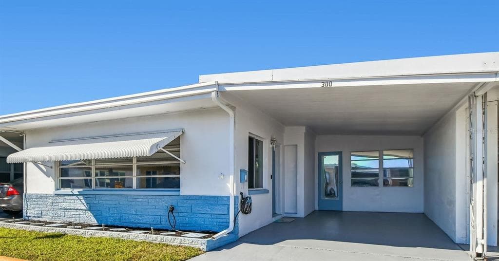 250 ROSERY ROAD NW UNIT 300 - Interior/Exterior Photo 2 - LARGO, FL