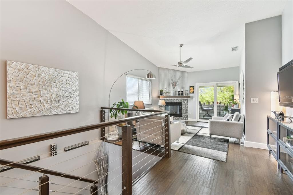 549 WALDEN COURT - Interior/Exterior Photo 5 - DUNEDIN, FL