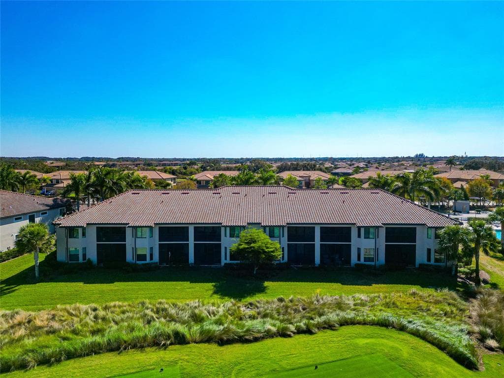 6807 GRAND ESTUARY TRAIL UNIT 202 - Interior/Exterior Photo 2 - BRADENTON, FL