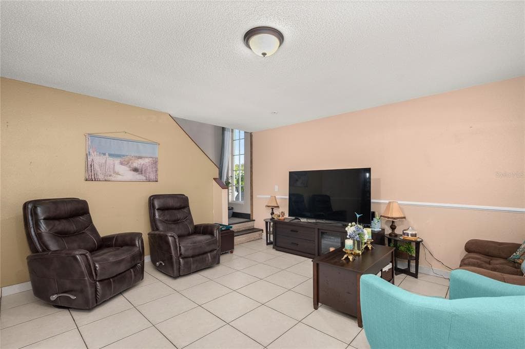 2225 SANTA LUCIA STREET - Interior/Exterior Photo 5 - KISSIMMEE, FL