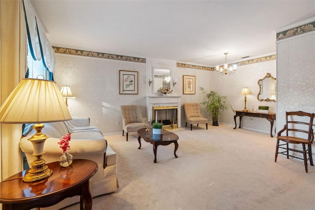 6423 MURRAY HILL DRIVE - Interior/Exterior Photo 5 - TAMPA, FL